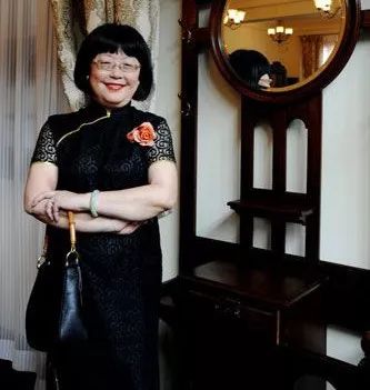 程乃珊(1946-2013),上海女作家代表人物.
